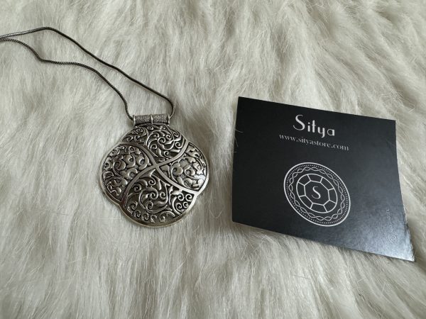 Mora Pendant Oxidised Chain