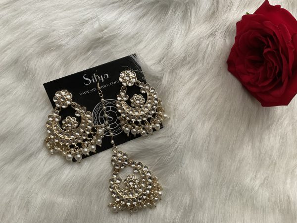 Kundan Bali and Tika set