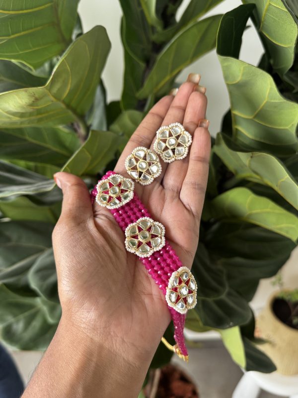 Kundano Chocker with earrings – Pink