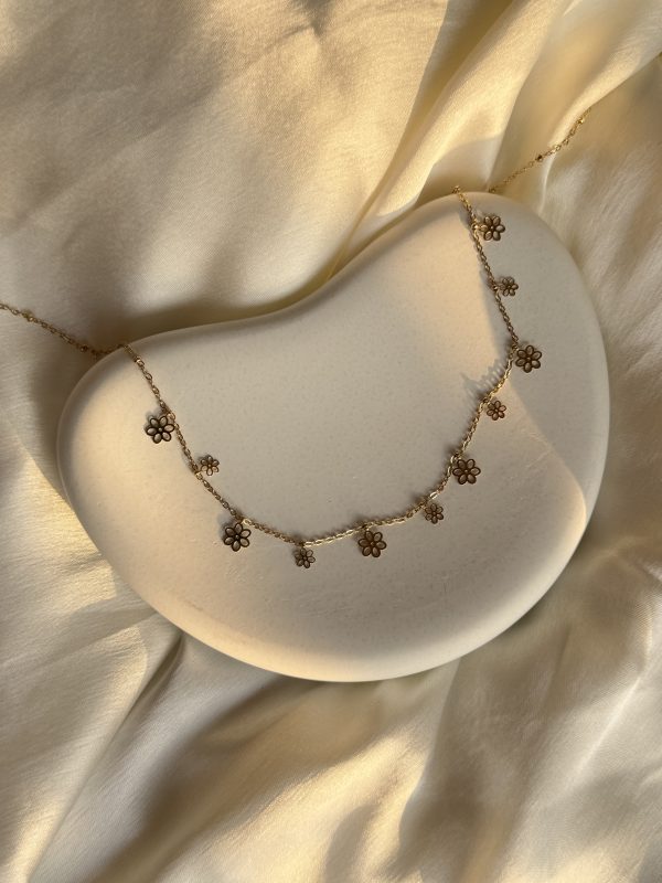 Anti tarnish Flory Necklace