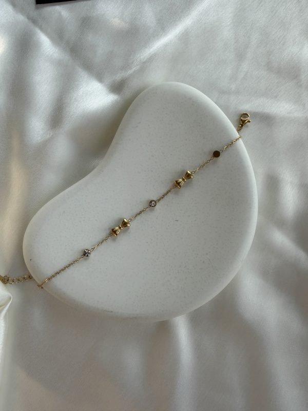 Bow Bracelet